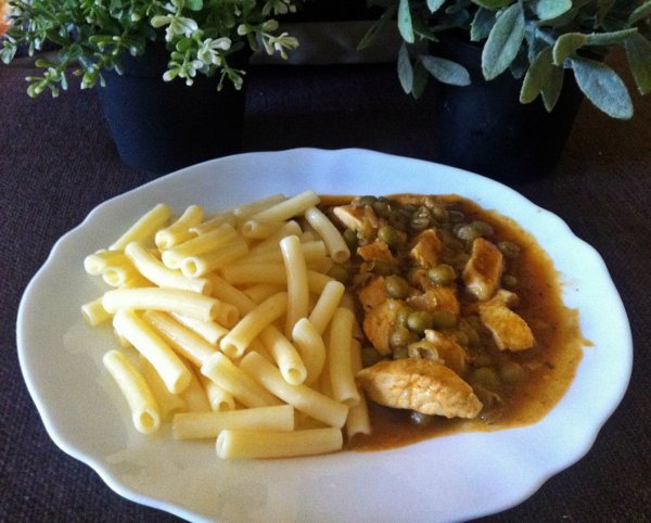 Zöldborsós csirkeragu